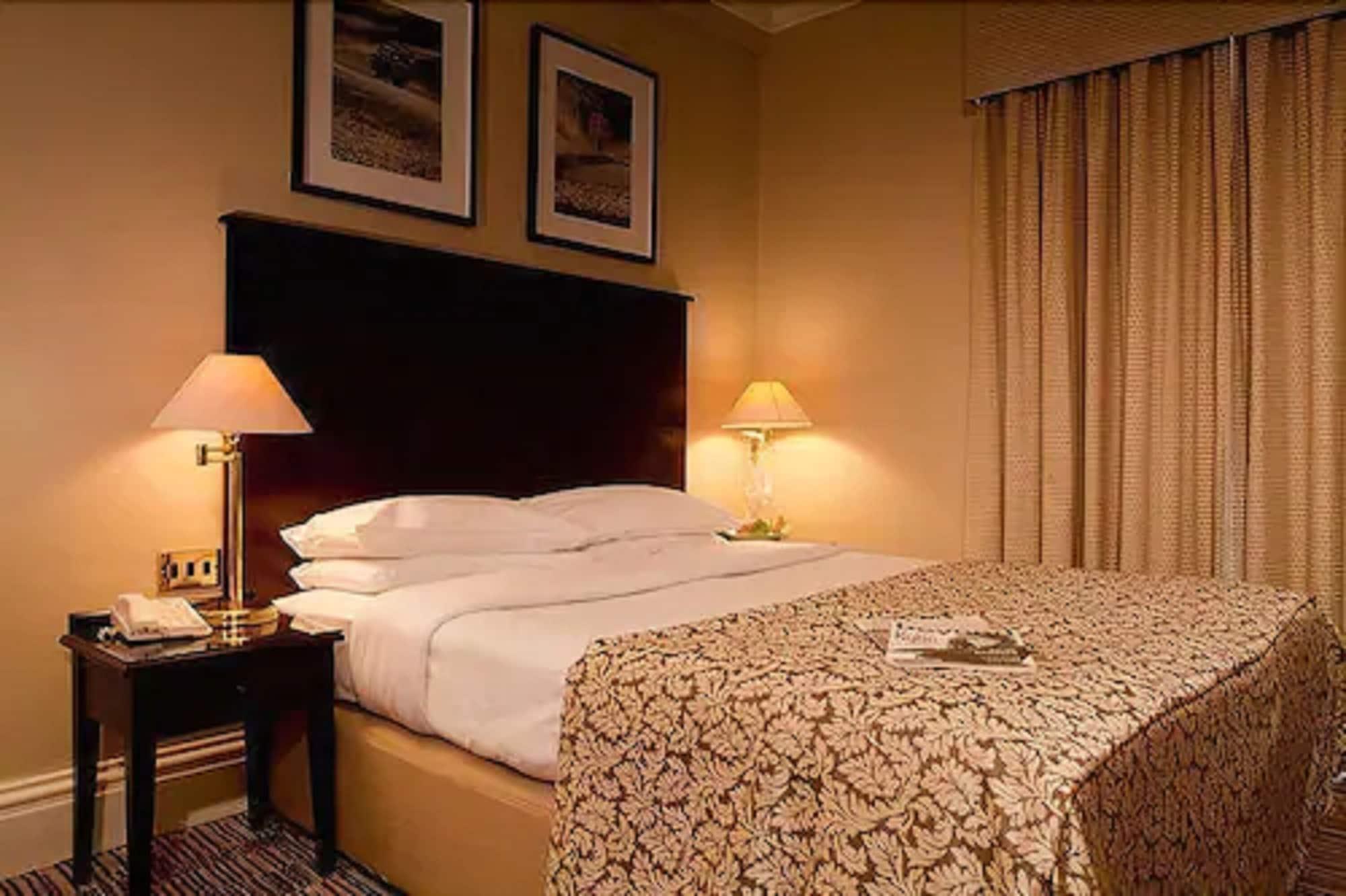 Old Swan Hotel Harrogate Chambre photo