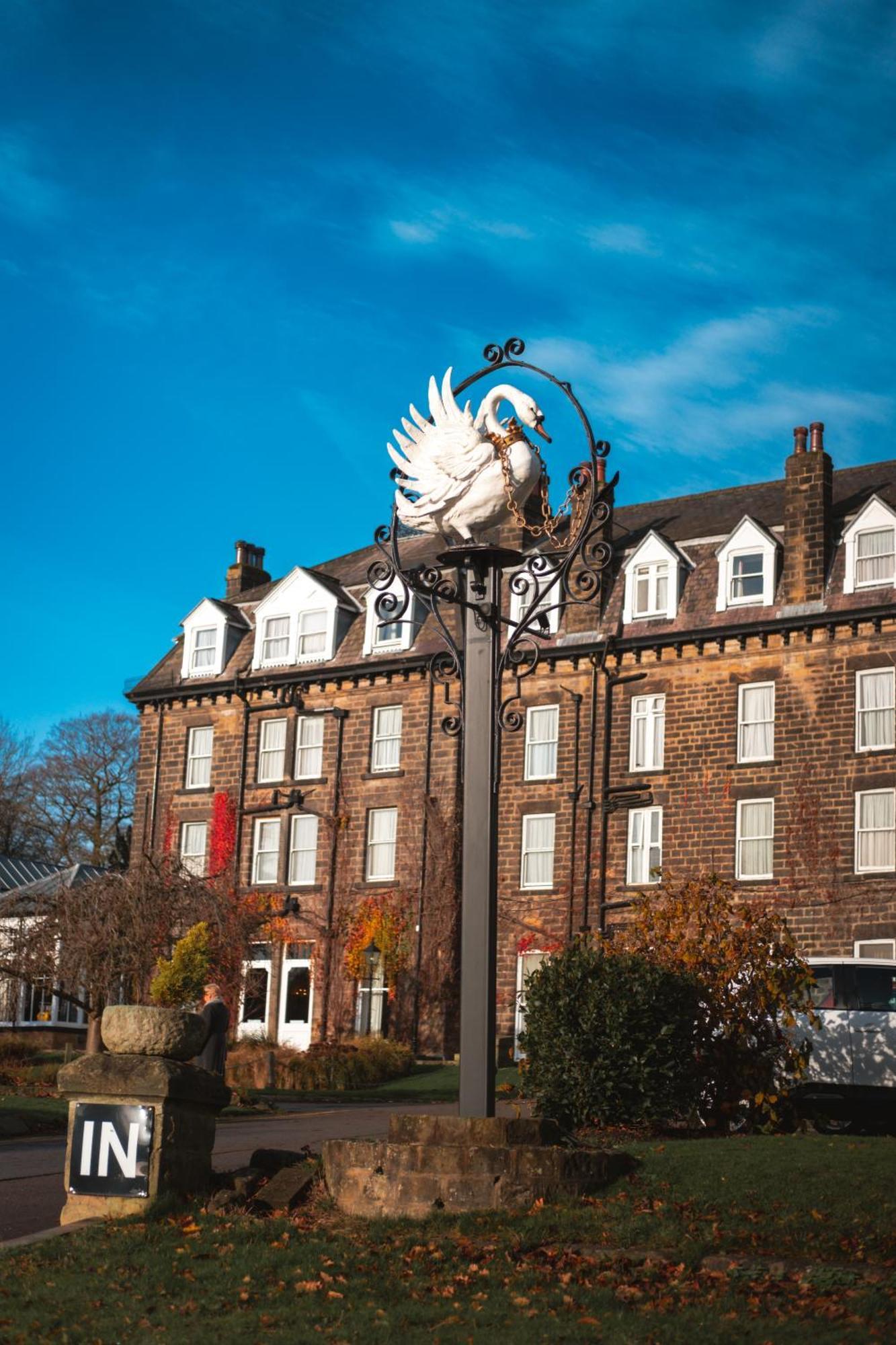 Old Swan Hotel Harrogate Extérieur photo